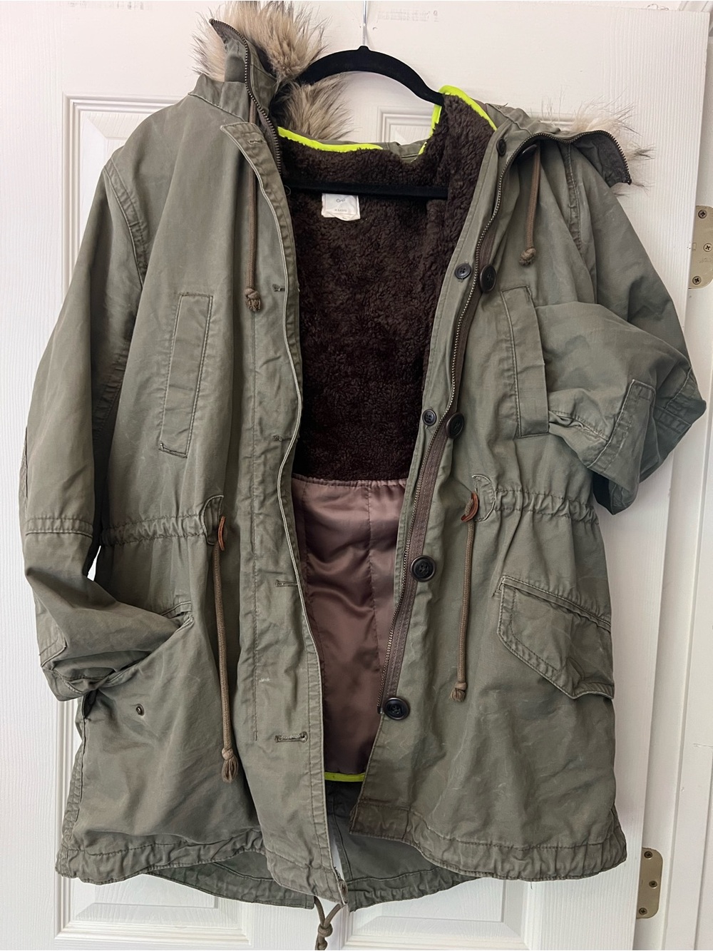 GAP Olive Fur Trim Green Parka with Neon Yellow  Interior Trim